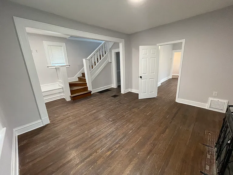 119 Hardesty Ave — Photo 10