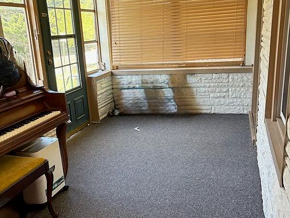 3rd image of 80 Jackson Street