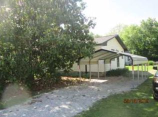 1002 SE 3rd St, Bentonville, AR 72712