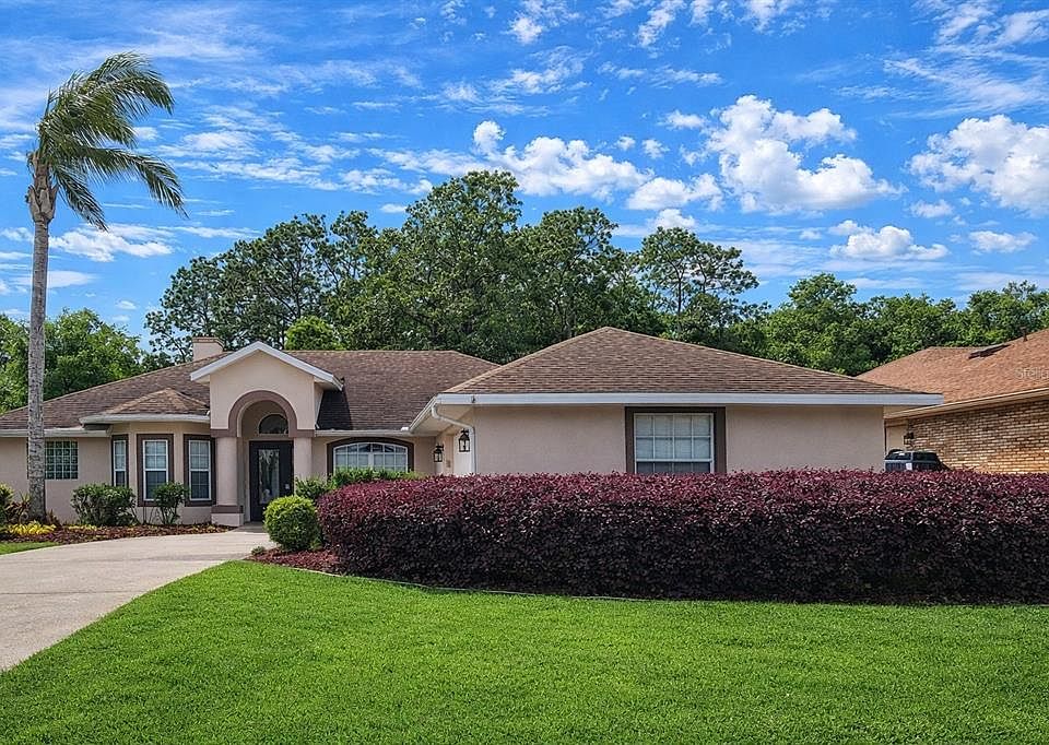 1st image of 119 BRANDIWOOD COURT