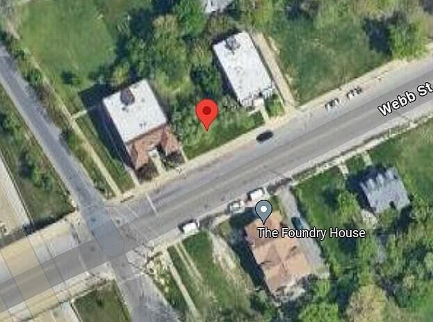 2nd image of 1450 Webb St