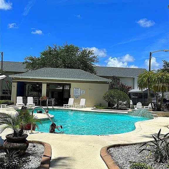 13129 Thoroughbred Loop — Photo 32