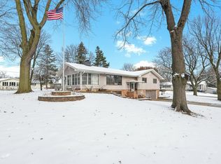 303 3rd Ave SW, Medford, MN 55049