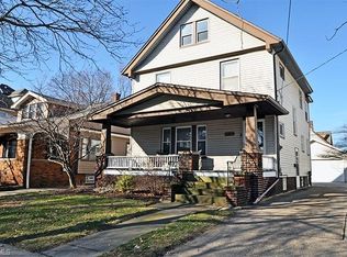1428 Larchmont Ave, Lakewood, OH 44107