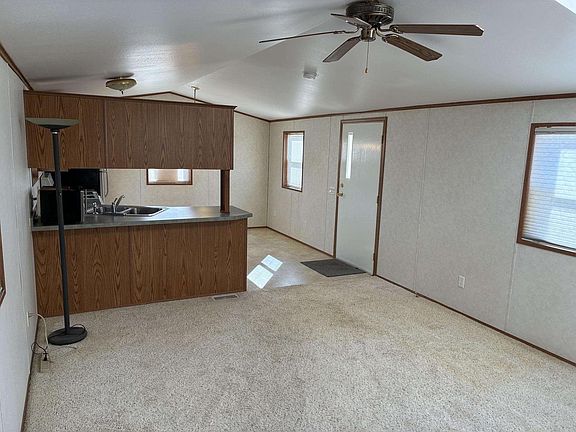 5th image of 73 RedWing Lane