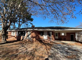 1006 River Rd, Selma, NC 27576