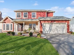 1251 Oakton Ln, Naperville, IL 60540