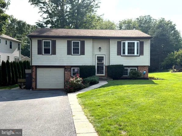 205 S Long St, Annville, PA 17003