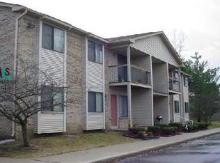 24050 Middlebelt Rd, Farmington, MI 48336