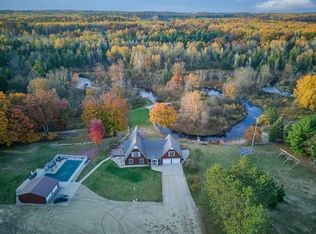 11497 S Woodruff Rd, Blanchard, MI 49310