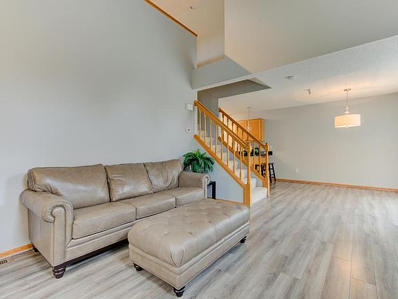3rd image of 18157 Settlers Way
