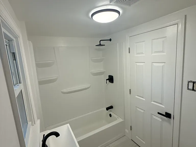 201 S West Ave #1 — Photo 3