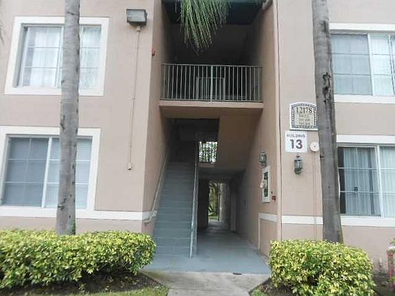 2nd image of 12178 Saint Andrews Pl APT 307