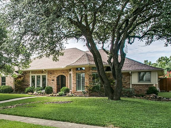 3rd image of 3544 Diamondhead Dr