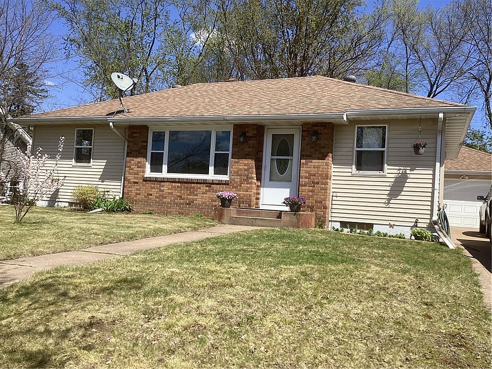 1st image of 521 Fall Street