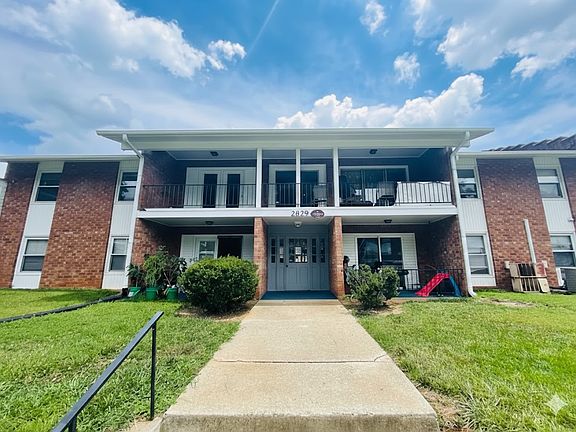 3rd image of 2829 N Ohenry Blvd APT E