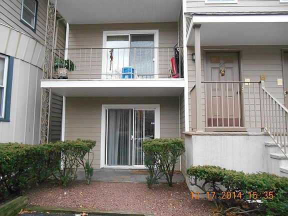2nd image of 59 Kensington Ave #B