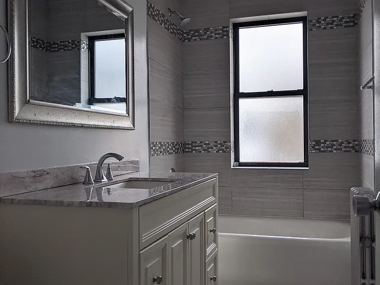 4350-58 N. Cicero Ave/4801-13 W. Montrose Ave — Photo 18