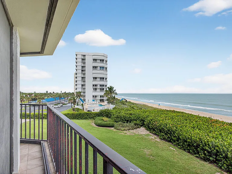 9650 S Ocean Dr #302 — Photo 44