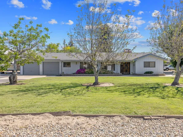 2745 E Goshen Avenue NE, Visalia, CA 93292