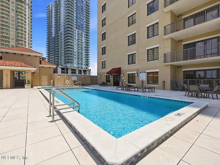 1478 Riverplace Blvd #1107 — Photo 34