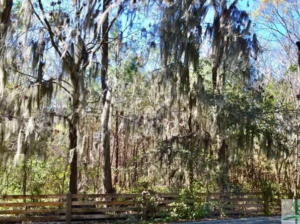 97 Courtland Drive, Savannah, GA 31419