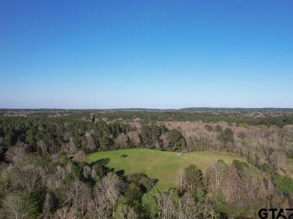 N Cres #143, San Augustine, TX 75972