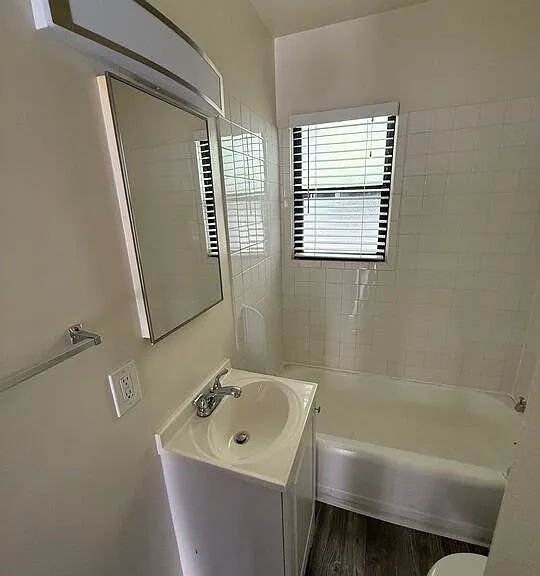4055 Hamilton St #3 — Photo 10