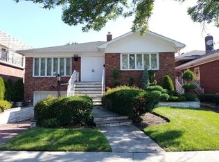 6455 Dieterle Cres, Rego Park, NY 11374