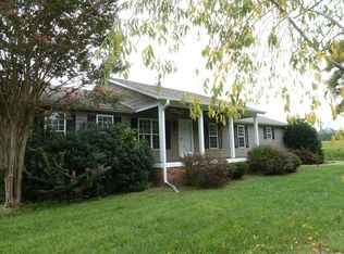 182 Crescent Dr, Mocksville, NC 27028