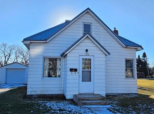 124 Dakota Ave SE, Staples, MN 56479