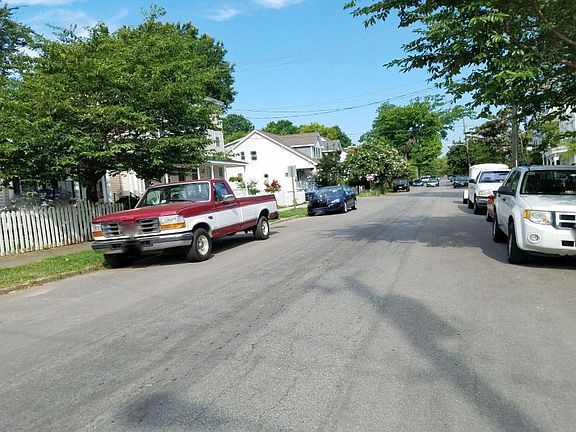 5th image of 3028 Grayland Ave
