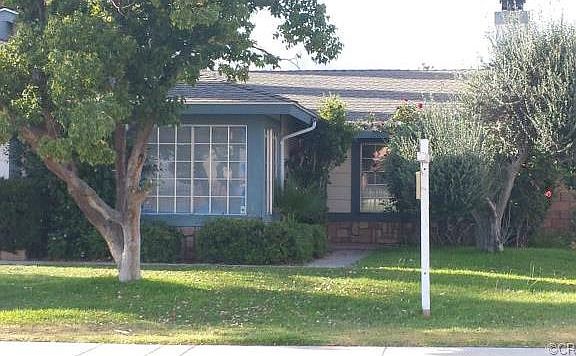 2nd image of 28420 Eucalyptus Dr