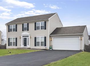 25 Silversides Way, Baldwinsville, NY 13027