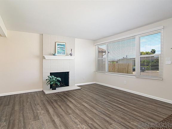 4th image of 3643 Ben St