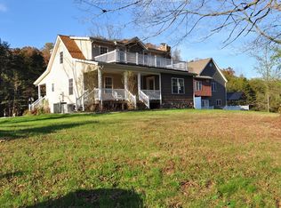 51 Split Rail Dr, South Charleston, WV 25309