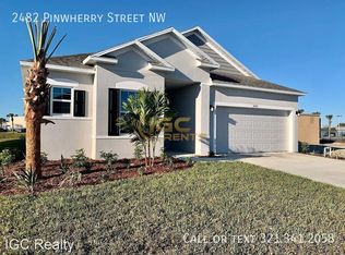 2482 Pinwherry St NW, Palm Bay, FL 32907