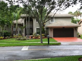 10653 Zurich St, Cooper City, FL 33026