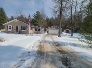 7794 James Ray St, Glennie, MI 48737