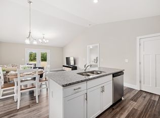 1015 Chimney Wood Ln, Inman, SC 29349