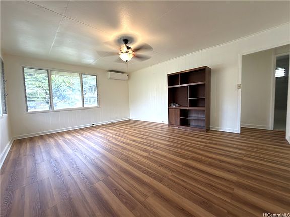 3rd image of 3347 Kalua Rd