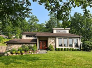 941 Rockport Rd, Hackettstown, NJ 07840