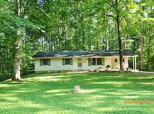 7550 W Lakewood Dr, Unionville, IN 47468