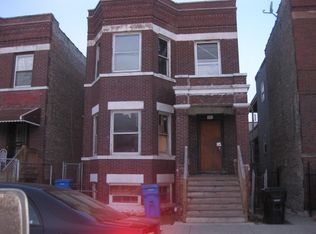 1052 N Lawndale Ave, Chicago, IL 60651