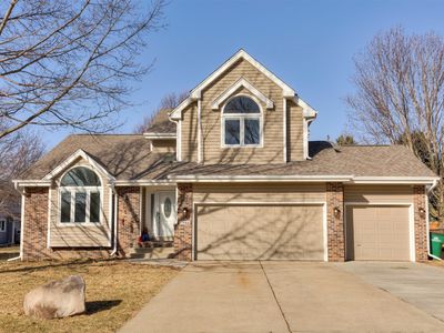 1028 58th St, West Des Moines, IA, 50266