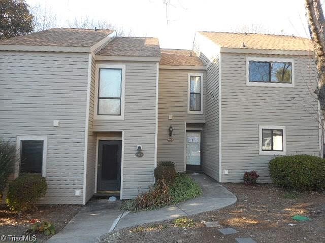 1st image of 307 B Village Ln