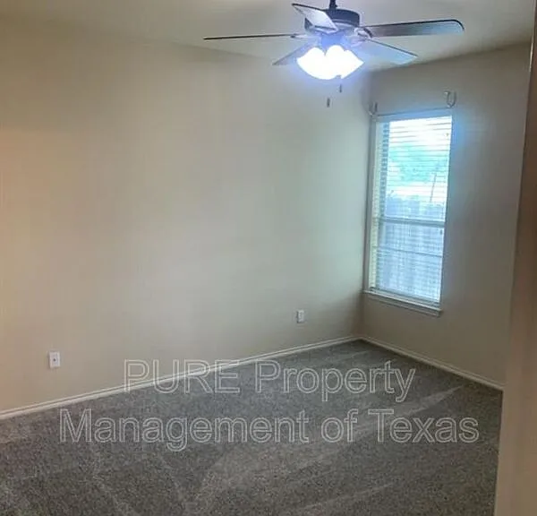 1144 Brendon Lee Ln — Photo 12