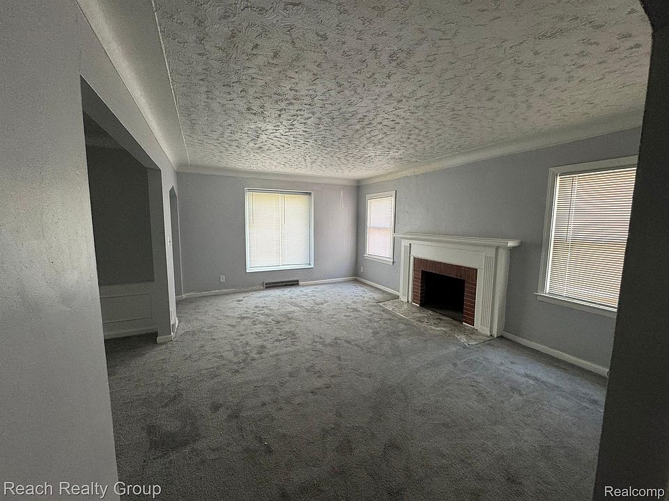 10420 Lakepointe St, photo 3