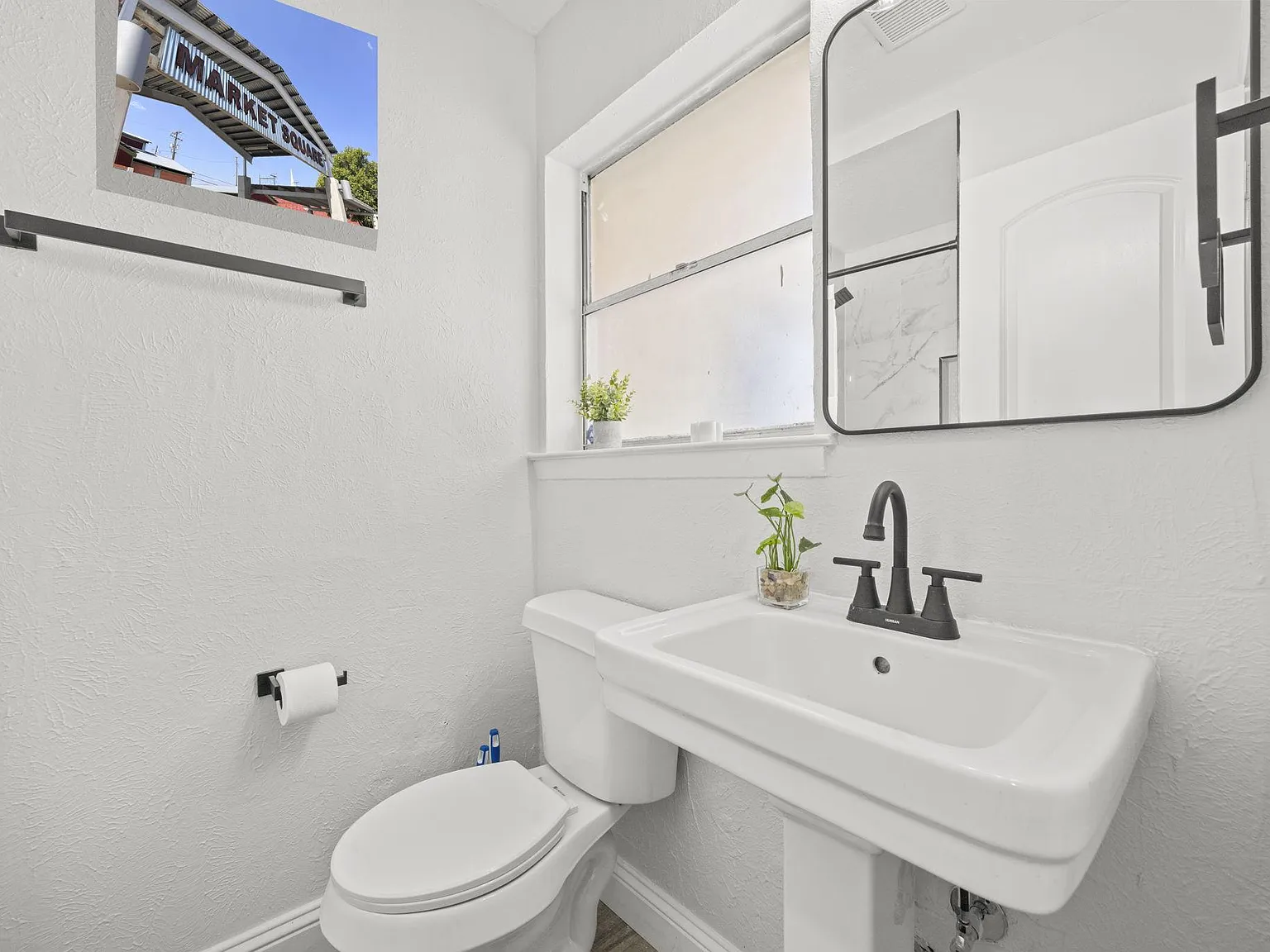 4 bed, 2.0 bath, 1850 sqft, $953 — Photo 4