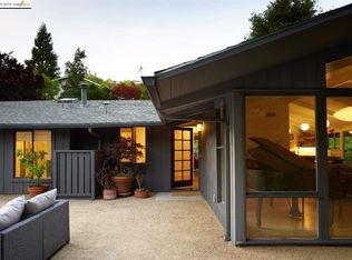 3 Nonie Rd, Orinda, CA 94563